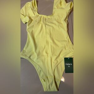 Halara Neon Yellow Square Neck Bodysuit Size S NWT Activewear